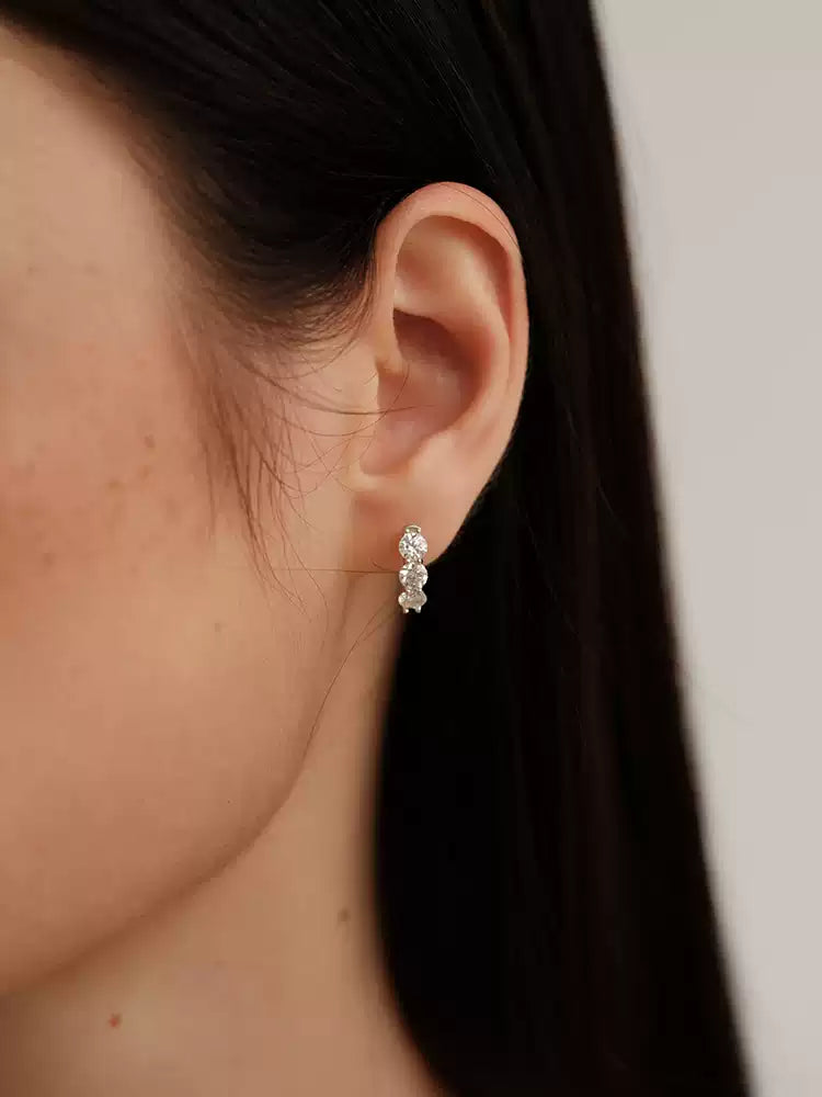 S925 pure silver round diamond classic simple ear loop