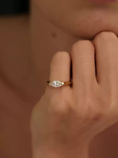 S925 sterling silver marquise cut zirconia minimalist ring