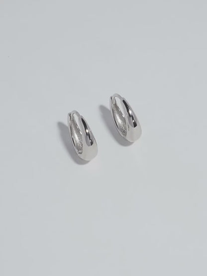 S925 pure silver doughnut-shaped large earlobe hoop earrings